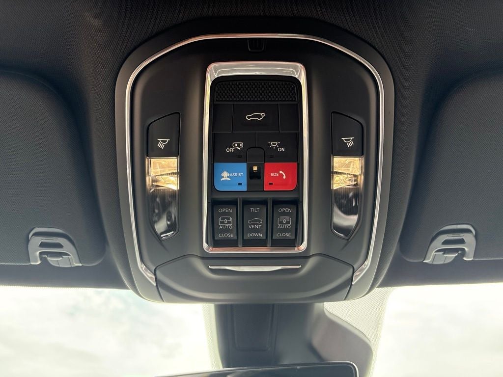 2026 Jeep Grand Wagoneer Base