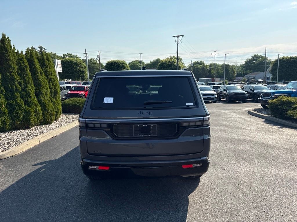 2026 Jeep Grand Wagoneer Base