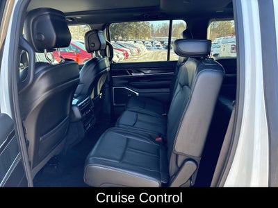 2024 Jeep Wagoneer Base