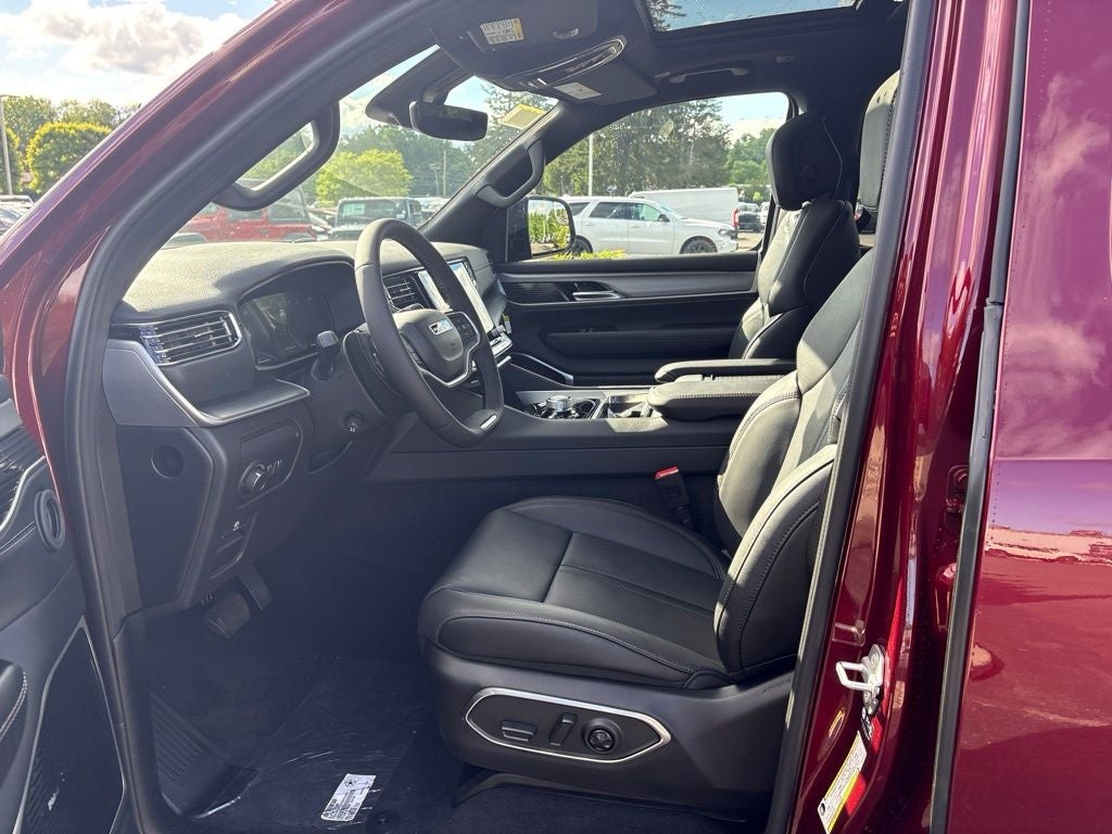 2026 Jeep Grand Wagoneer Limited Altitude