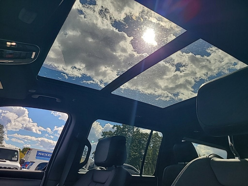 2026 Jeep Grand Wagoneer Limited Altitude