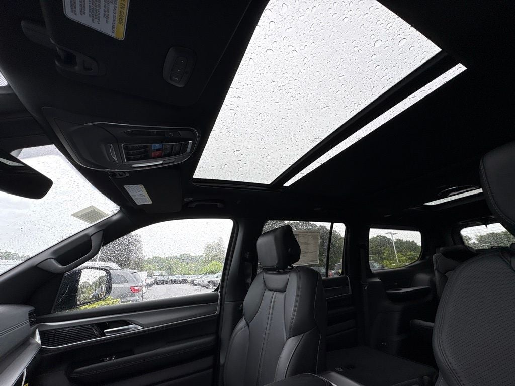 2026 Jeep Grand Wagoneer Limited Altitude