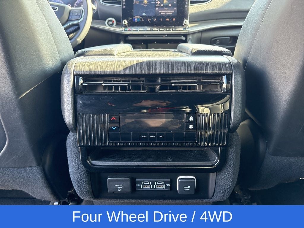 2024 Jeep Wagoneer Series II