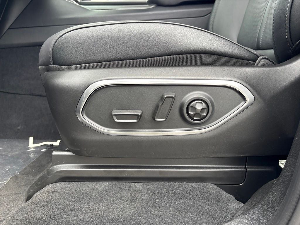 2026 Jeep Grand Wagoneer Limited Altitude