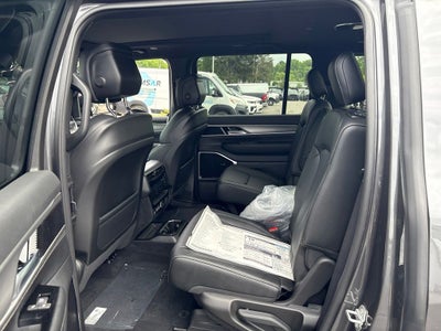 2026 Jeep Grand Wagoneer Limited Altitude