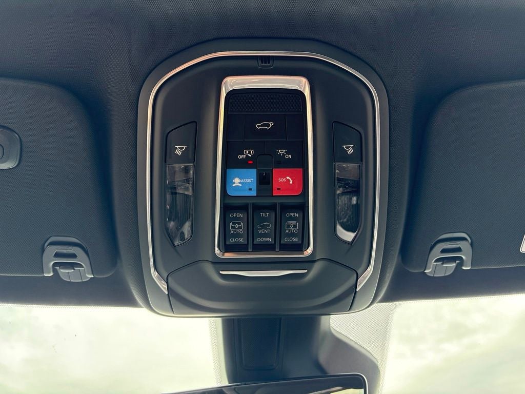 2026 Jeep Grand Wagoneer Limited Altitude