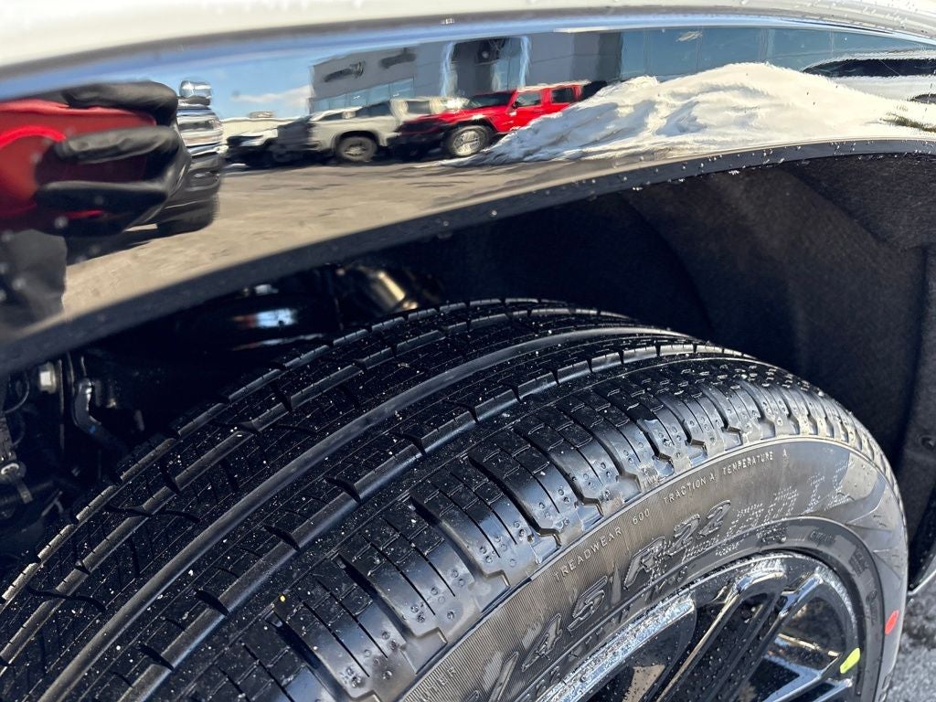 2026 Jeep Grand Wagoneer Base