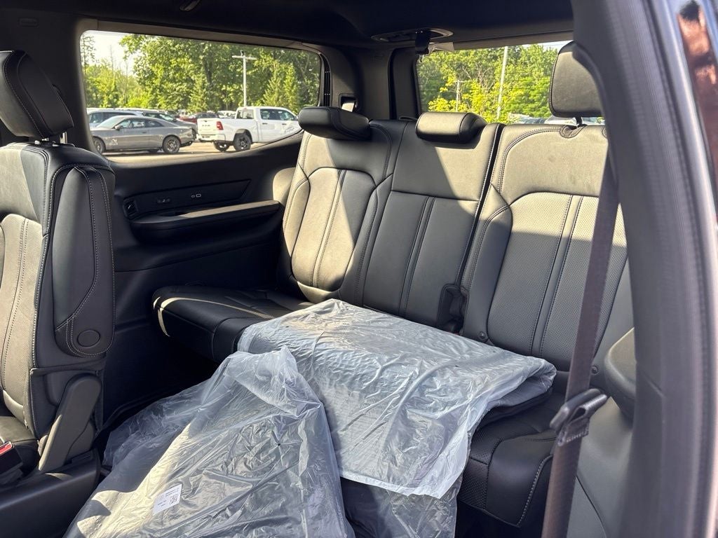 2026 Jeep Grand Wagoneer Limited Altitude