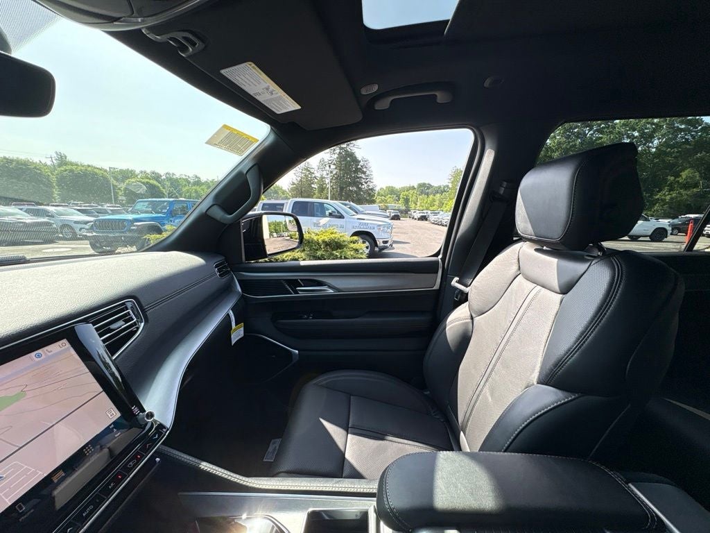 2026 Jeep Grand Wagoneer Limited Altitude