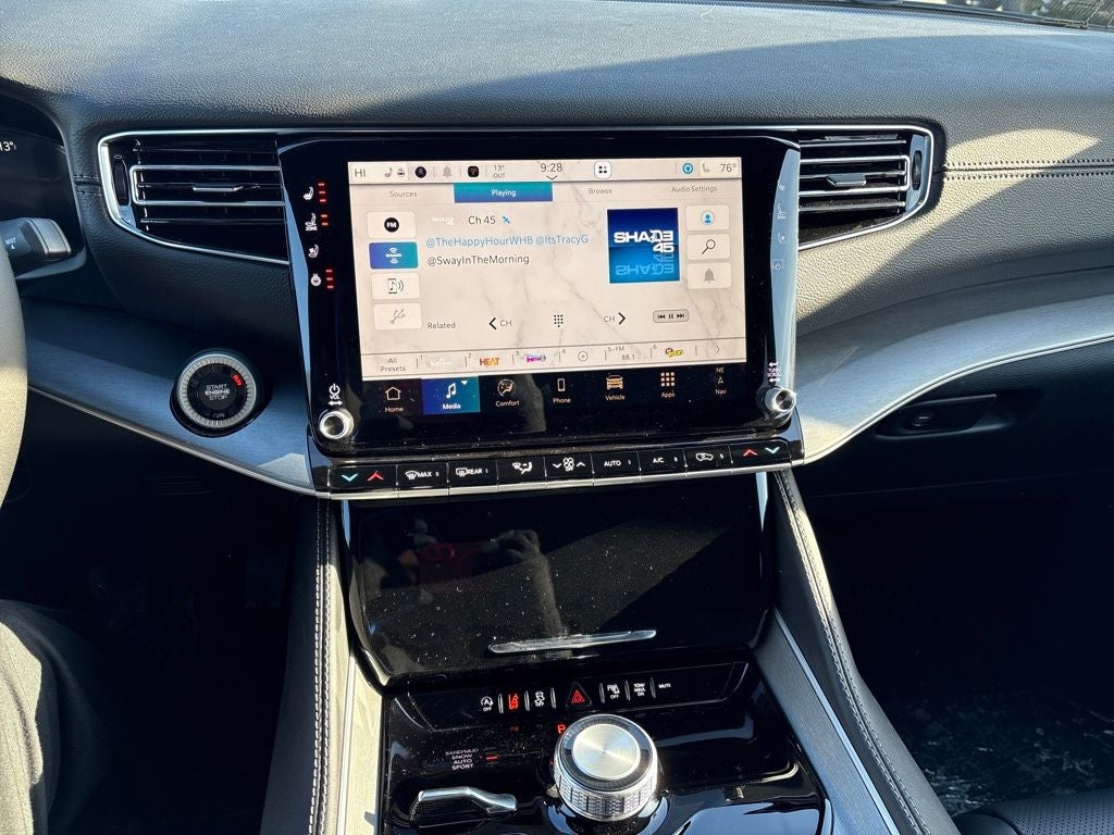 2026 Jeep Grand Wagoneer Base