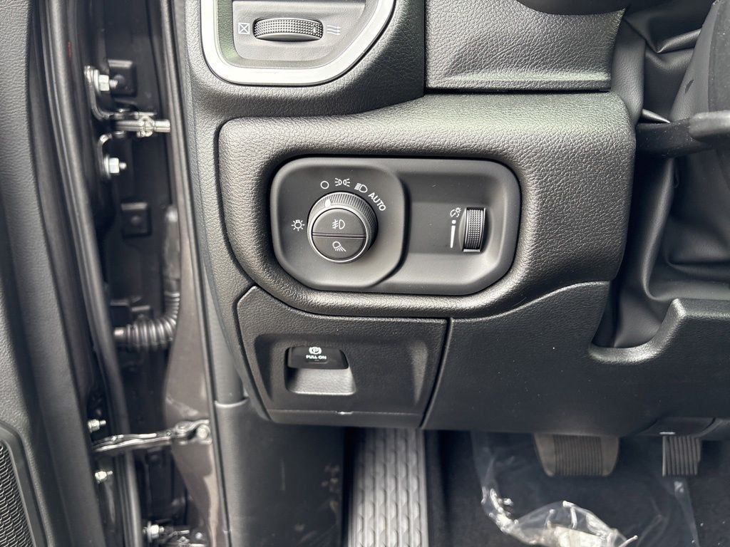 2026 RAM 1500 Express 4D Quad Cab