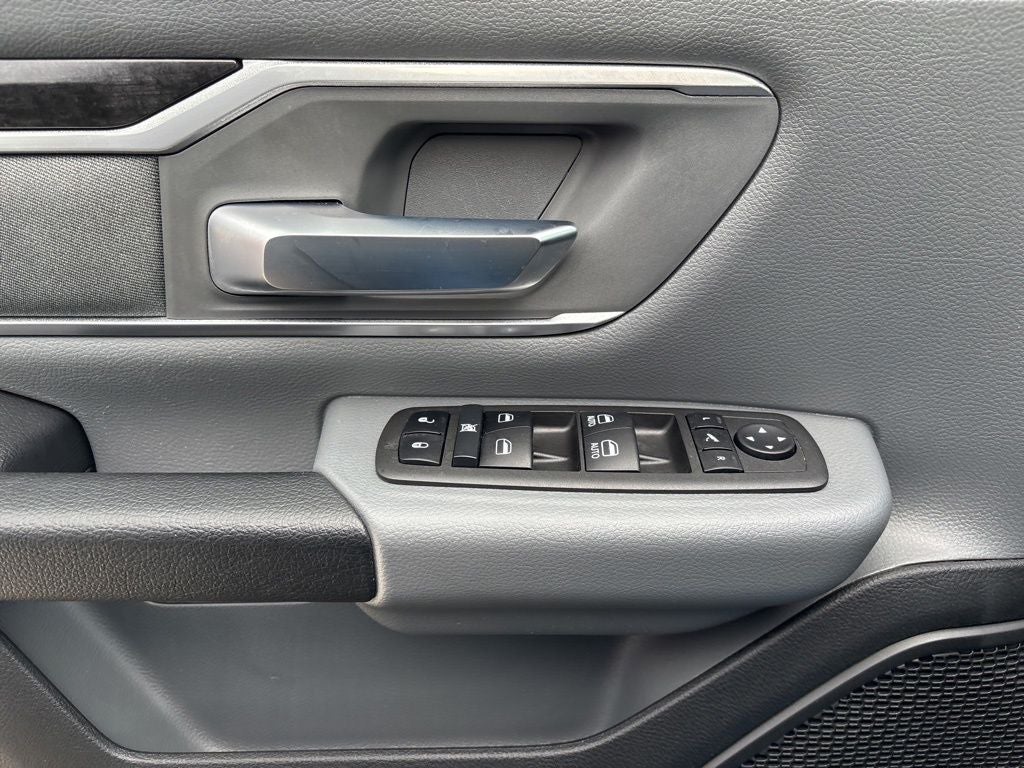 2022 RAM 1500 Big Horn/Lone Star 4D Crew Cab