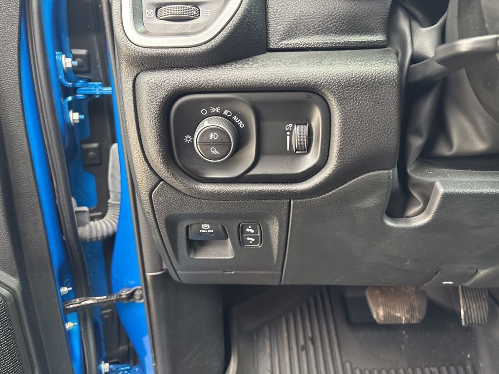 2022 RAM 1500 Big Horn/Lone Star 4D Crew Cab