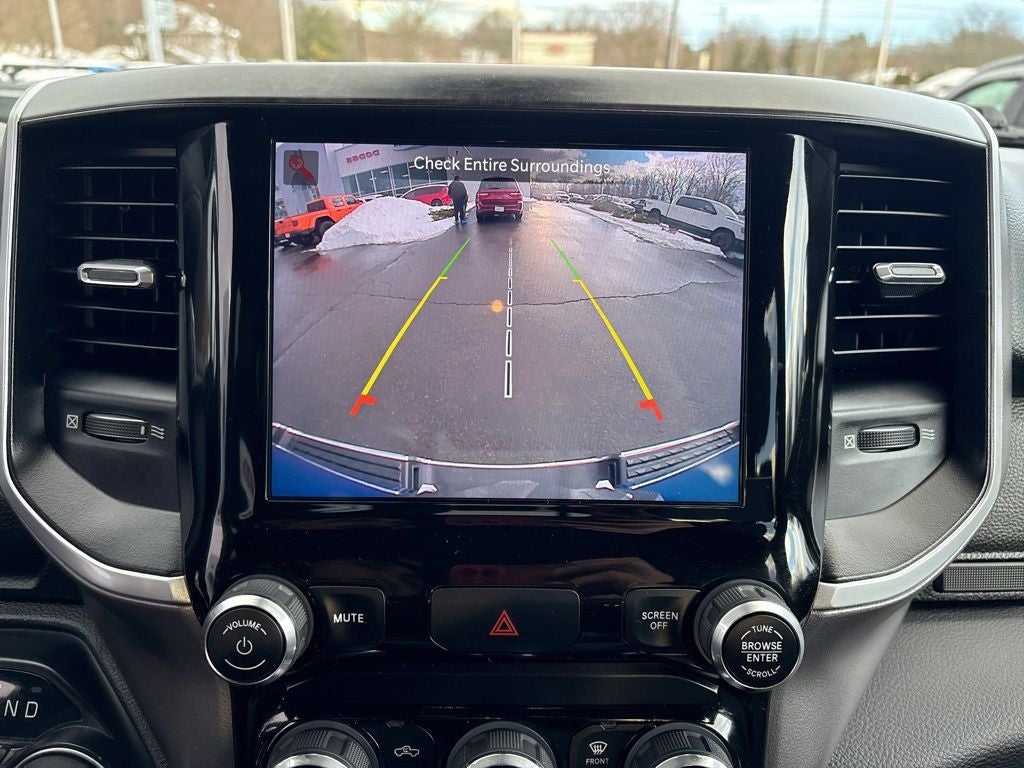 2022 RAM 1500 Big Horn/Lone Star 4D Crew Cab