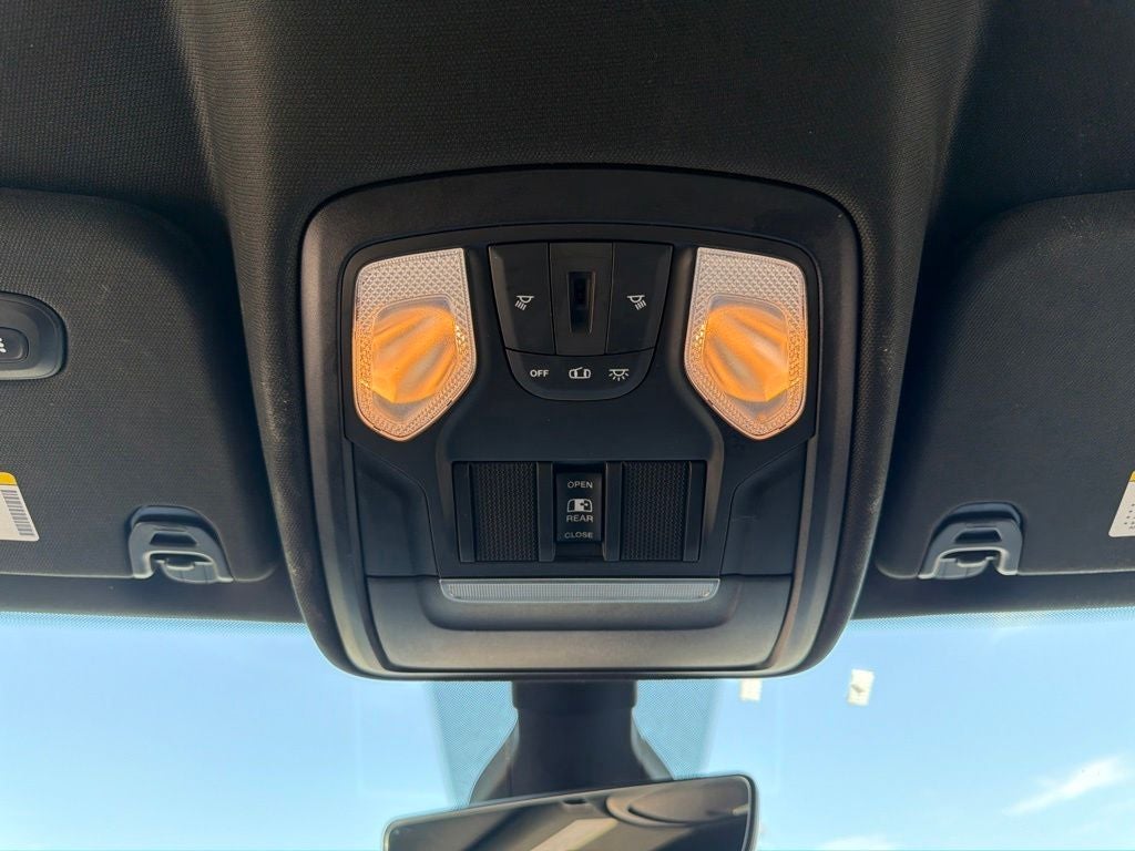 2021 RAM 1500 Big Horn/Lone Star 4D Quad Cab