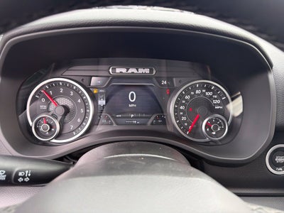 2027 RAM 1500 Big Horn/Lone Star 4D Crew Cab