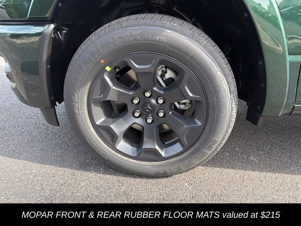 2027 RAM 1500 Big Horn/Lone Star 4D Crew Cab