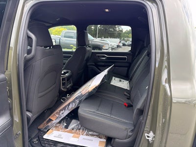 2027 RAM 1500 Big Horn/Lone Star 4D Crew Cab
