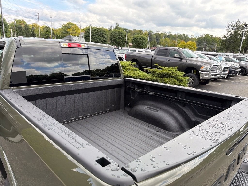 2027 RAM 1500 Big Horn/Lone Star 4D Crew Cab