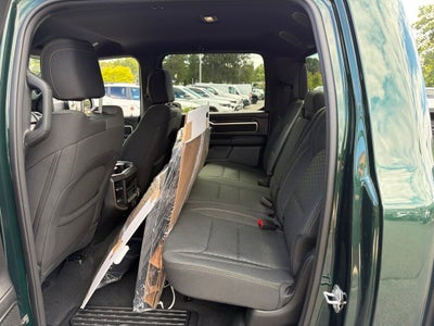 2027 RAM 1500 Big Horn/Lone Star 4D Crew Cab