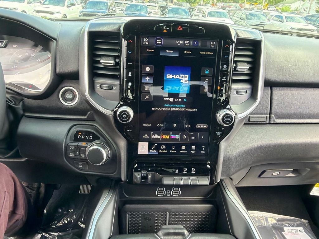 2027 RAM 1500 Big Horn/Lone Star 4D Crew Cab