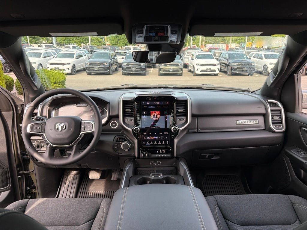 2027 RAM 1500 Big Horn/Lone Star 4D Crew Cab