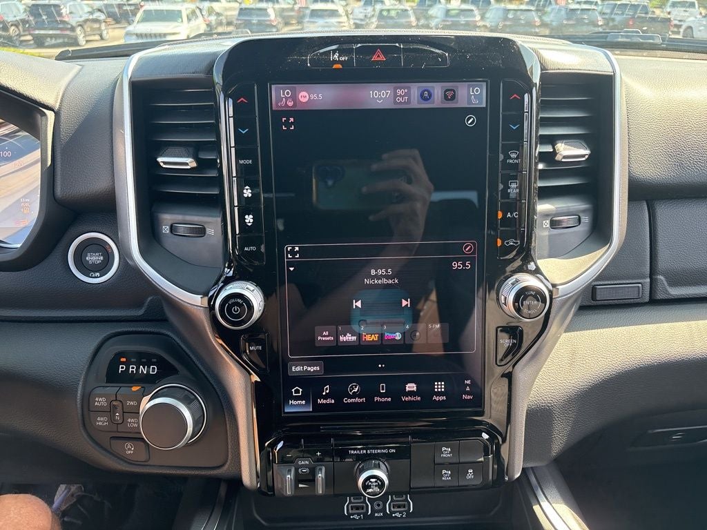 2026 RAM 1500 Big Horn/Lone Star 4D Crew Cab