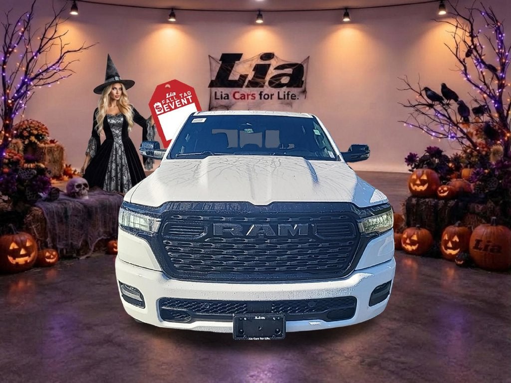 2027 RAM 1500 Big Horn/Lone Star 4D Crew Cab