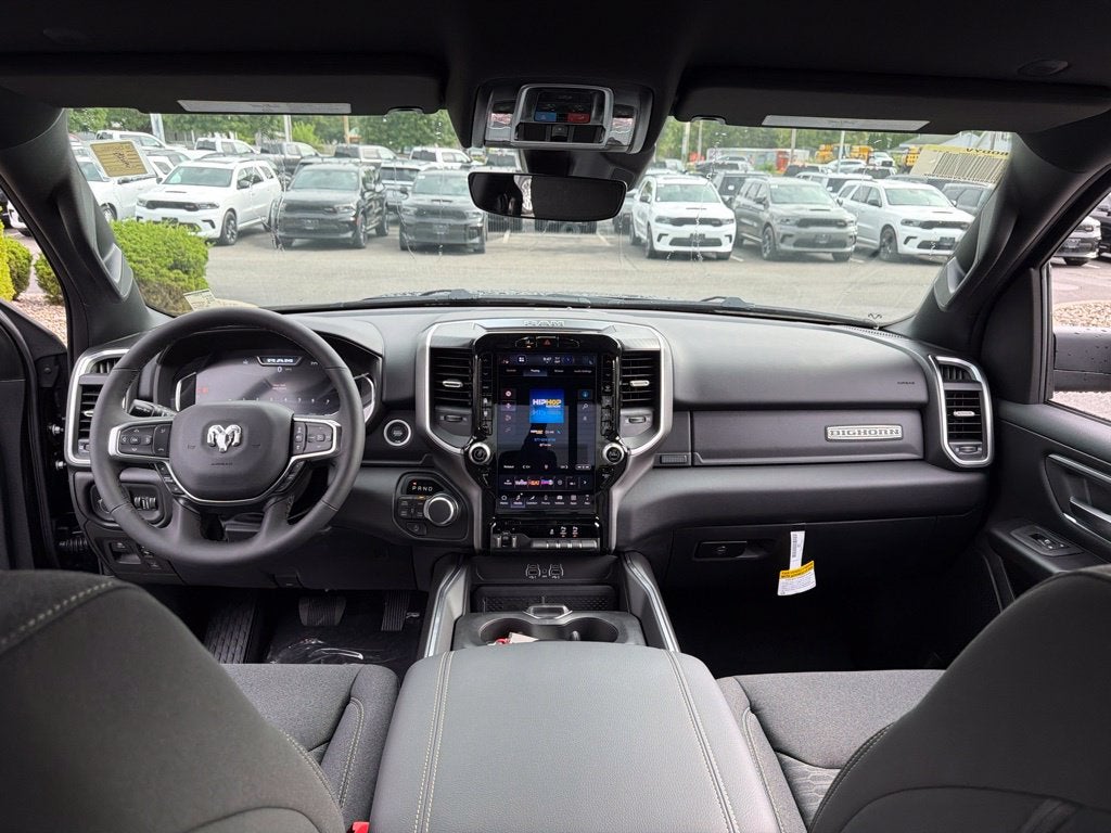 2027 RAM 1500 Big Horn/Lone Star 4D Crew Cab