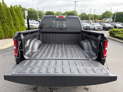 2027 RAM 1500 Big Horn/Lone Star 4D Crew Cab