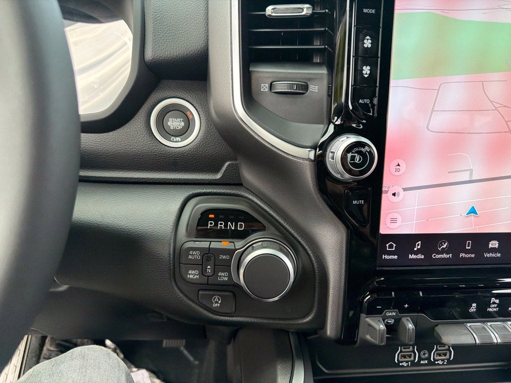 2027 RAM 1500 Big Horn/Lone Star 4D Crew Cab