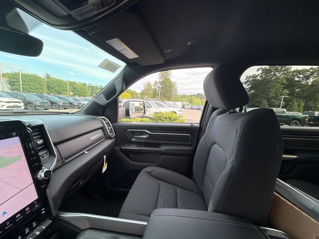 2027 RAM 1500 Big Horn/Lone Star 4D Crew Cab