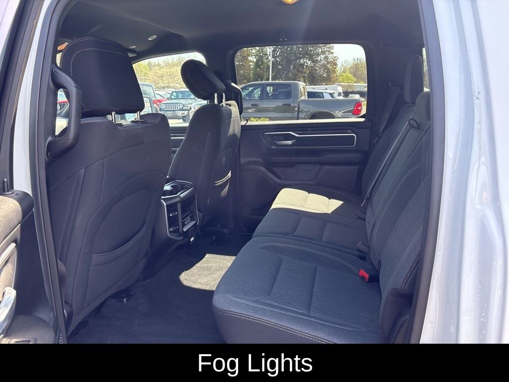 2021 RAM 1500 Big Horn/Lone Star 4D Crew Cab