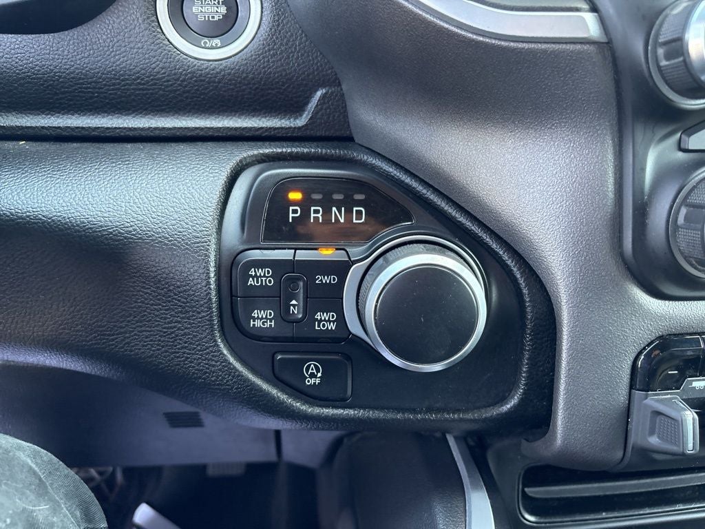 2021 RAM 1500 Big Horn/Lone Star 4D Crew Cab