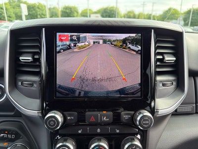 2027 RAM 1500 Big Horn/Lone Star 4D Crew Cab