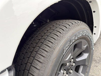 2027 RAM 1500 Big Horn/Lone Star 4D Crew Cab