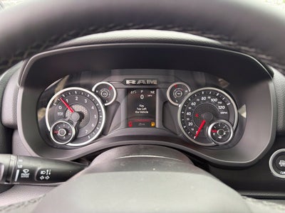 2027 RAM 1500 Big Horn/Lone Star 4D Crew Cab