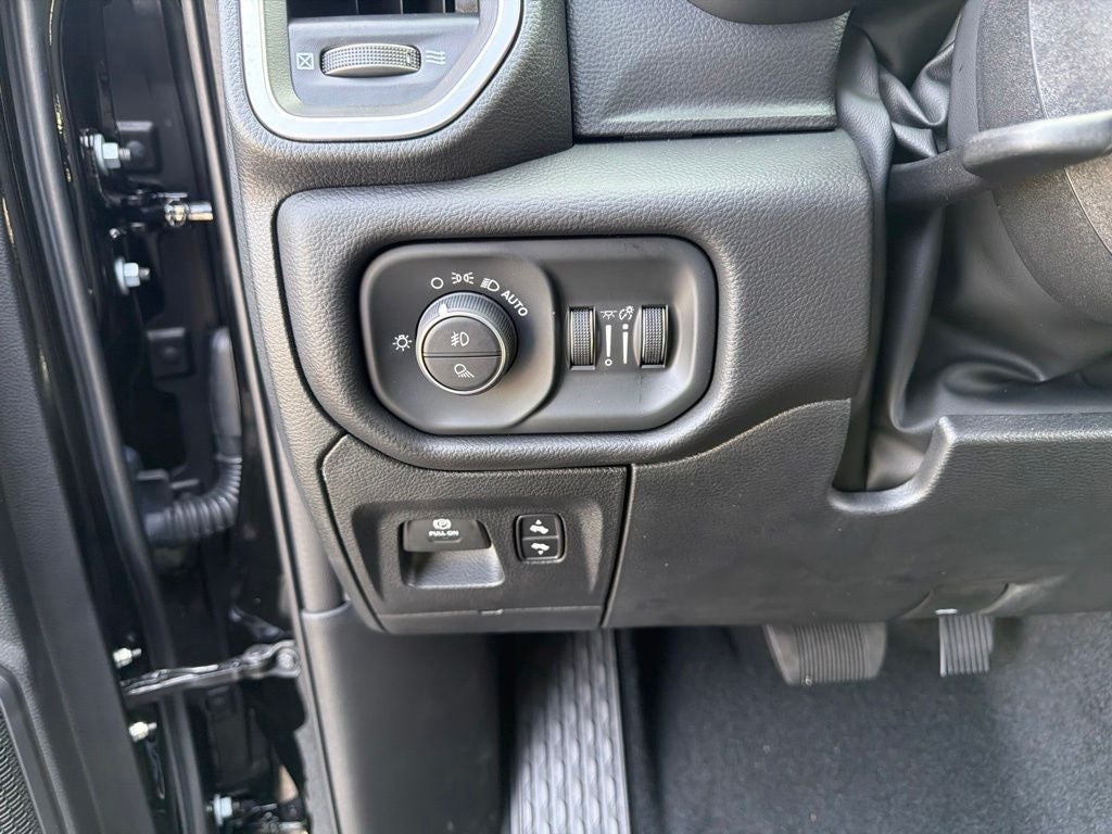 2026 RAM 1500 Big Horn/Lone Star 4D Crew Cab