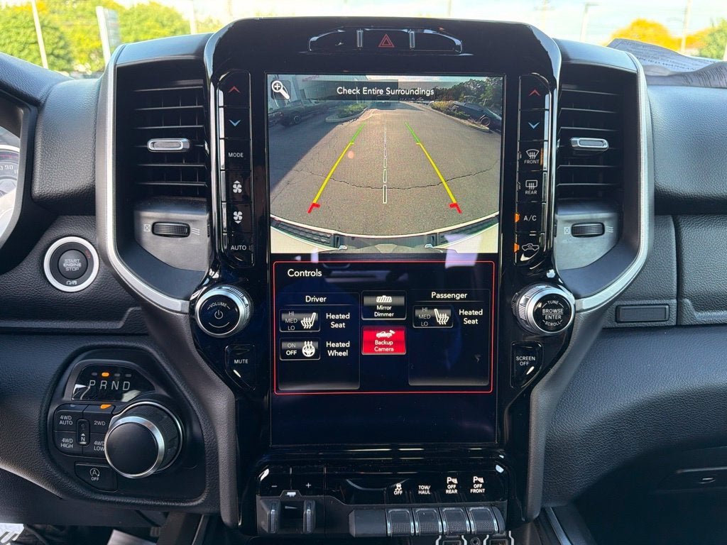 2021 RAM 1500 Big Horn/Lone Star 4D Crew Cab