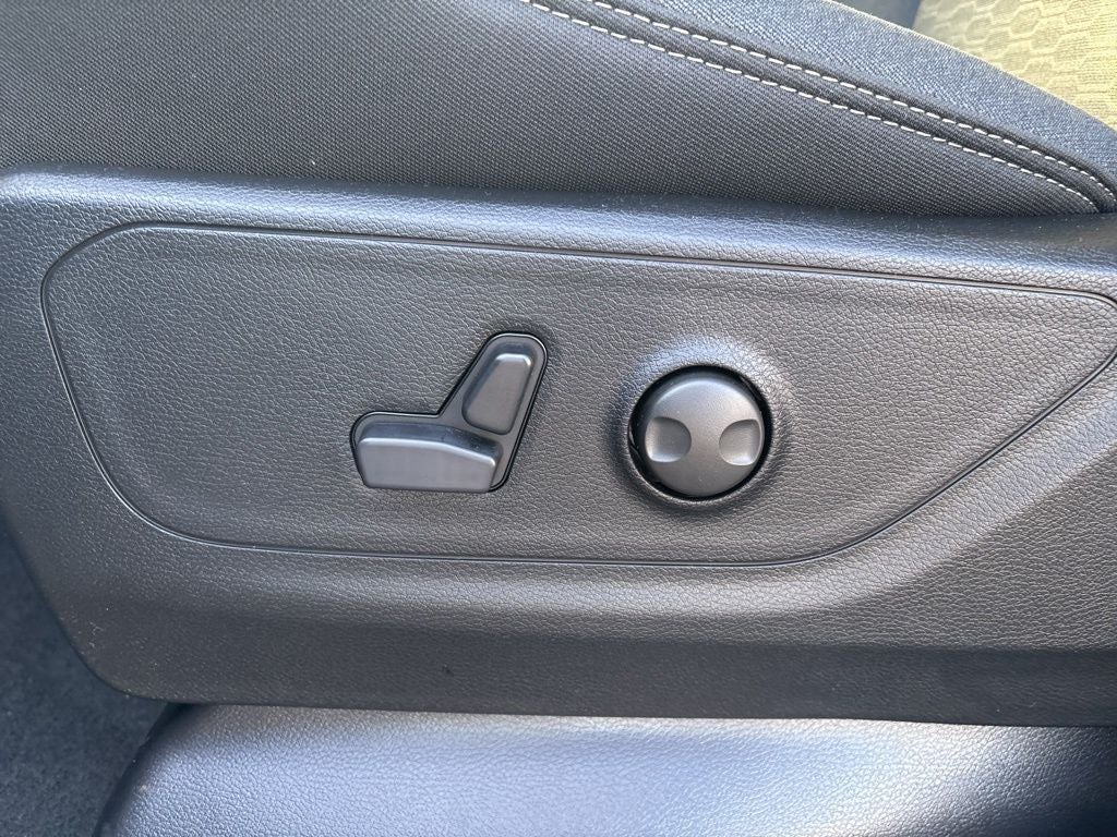 2026 RAM 1500 Big Horn/Lone Star 4D Crew Cab