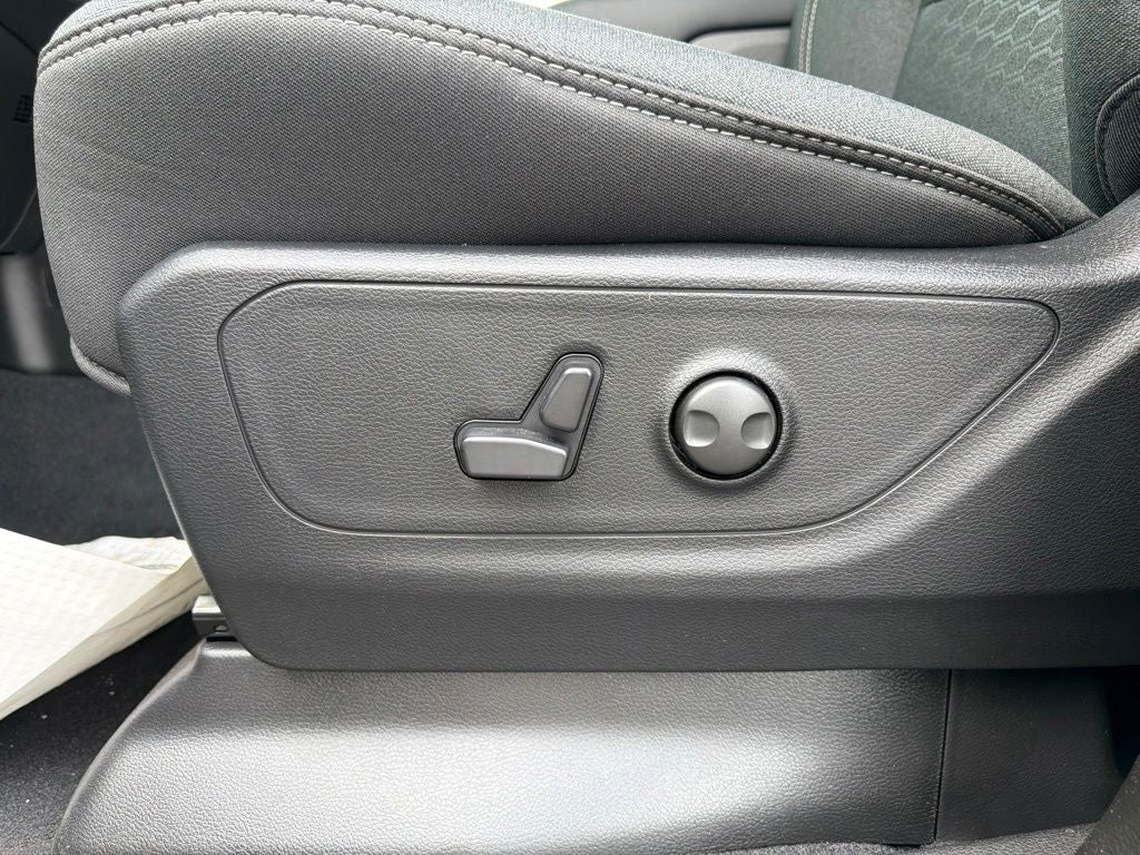 2026 RAM 1500 Big Horn/Lone Star 4D Crew Cab