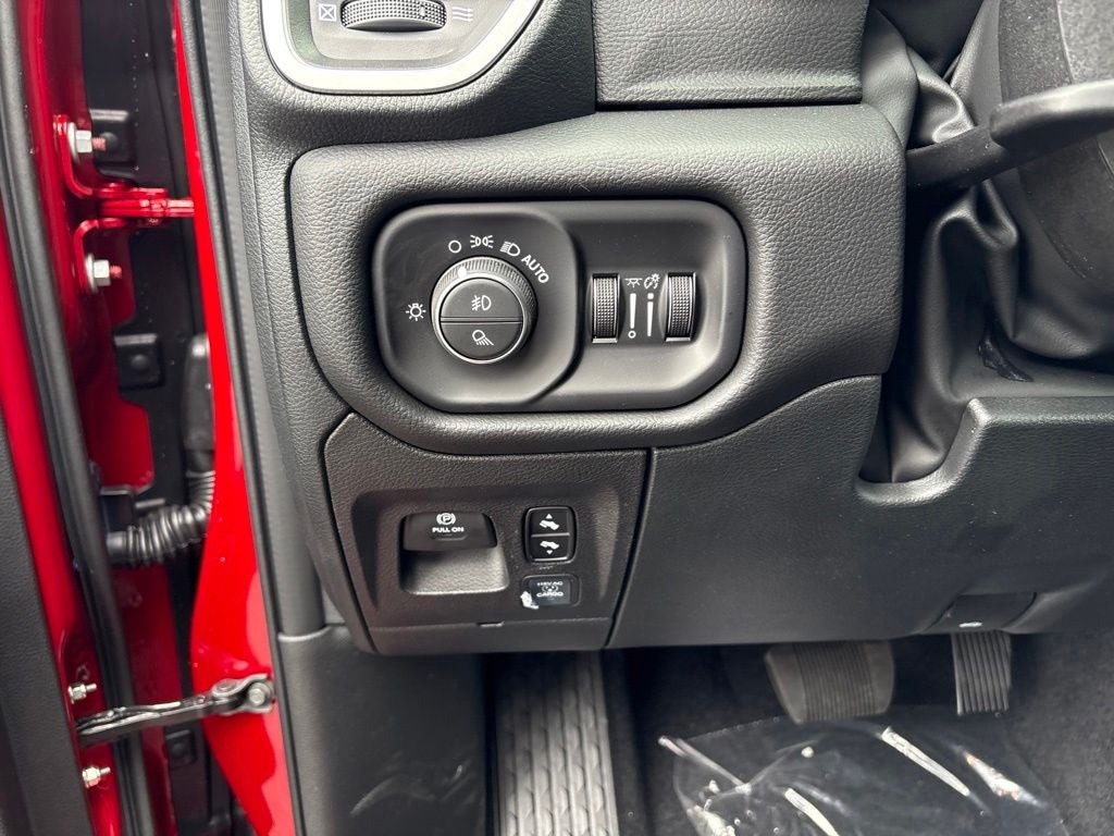 2026 RAM 1500 Big Horn/Lone Star 4D Crew Cab