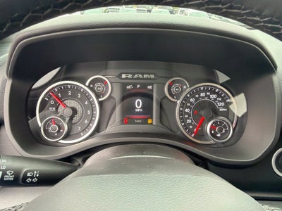 2027 RAM 1500 Big Horn/Lone Star 4D Crew Cab