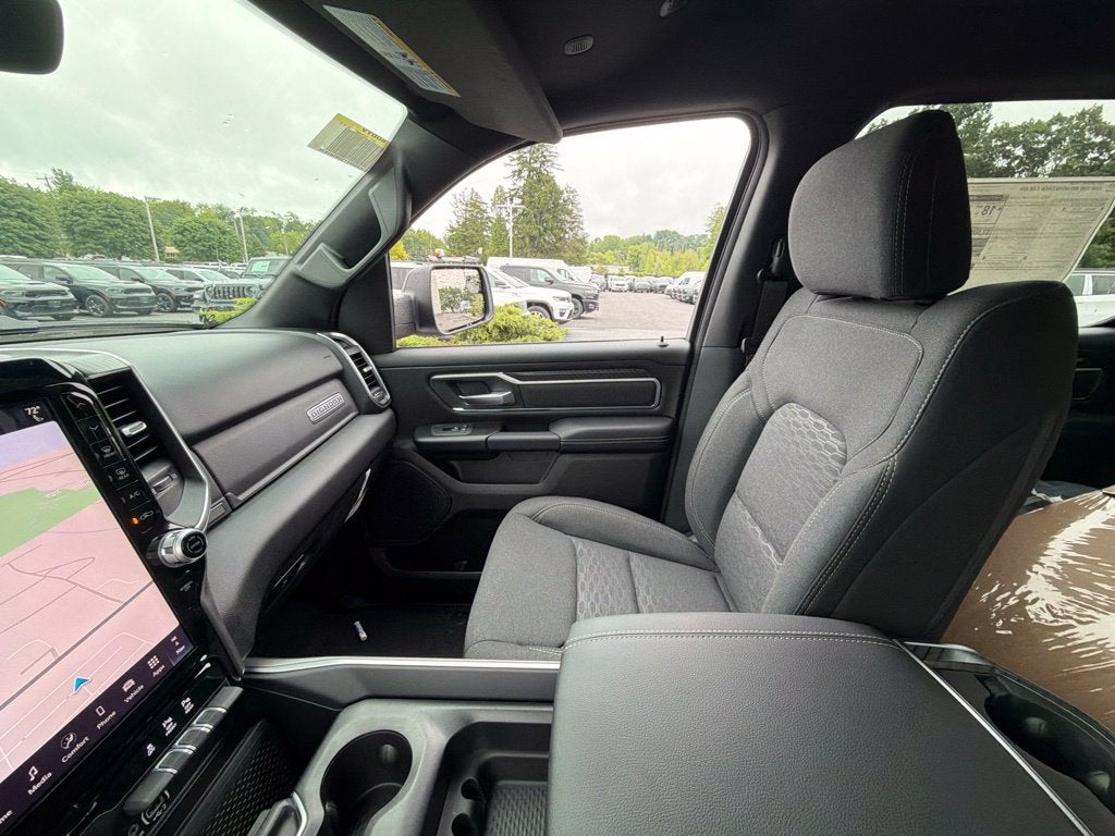 2027 RAM 1500 Big Horn/Lone Star 4D Crew Cab