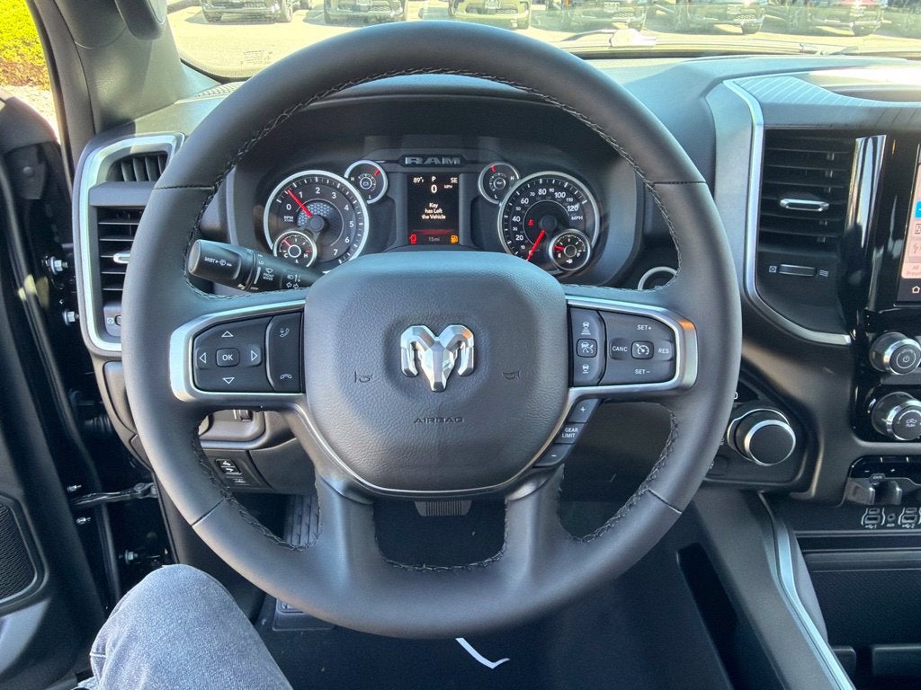 2027 RAM 1500 Big Horn/Lone Star 4D Crew Cab