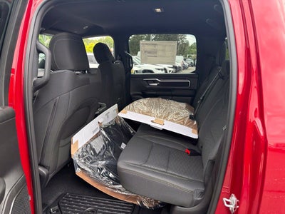 2027 RAM 1500 Big Horn/Lone Star 4D Crew Cab