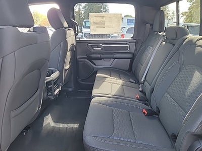 2027 RAM 1500 Big Horn/Lone Star 4D Crew Cab