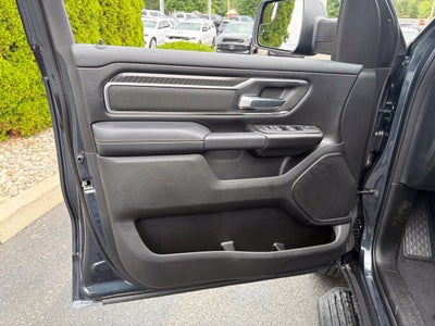 2027 RAM 1500 Big Horn/Lone Star 4D Crew Cab