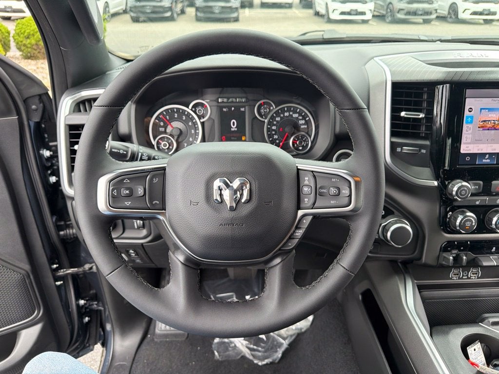 2027 RAM 1500 Big Horn/Lone Star 4D Crew Cab
