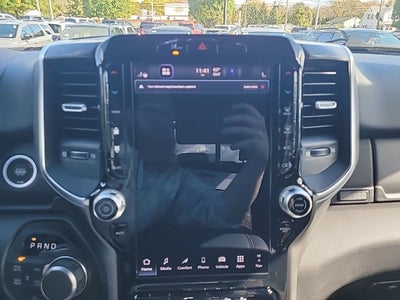 2027 RAM 1500 Big Horn/Lone Star 4D Crew Cab